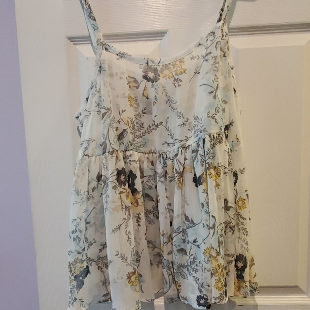 Spaghetti strap floral top